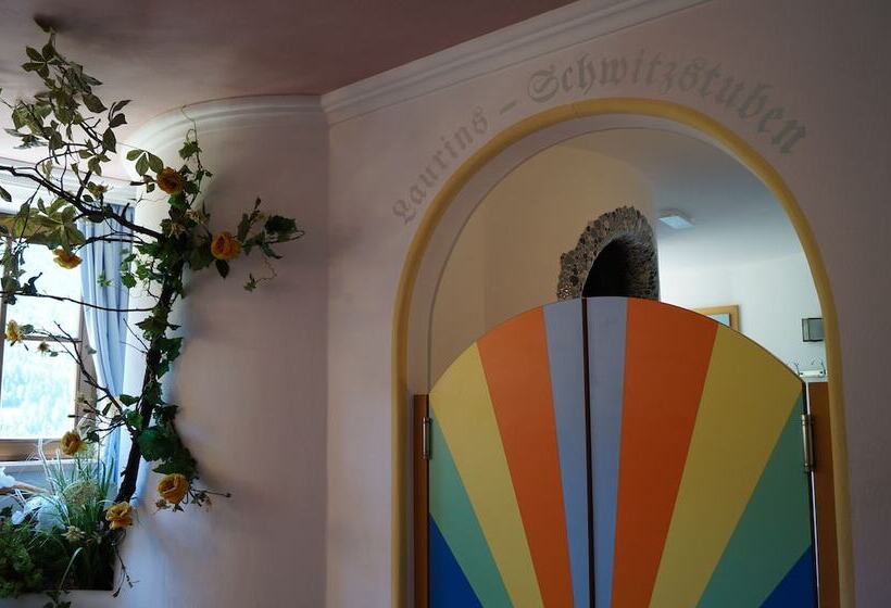 Хостел Gasthof Laurin
