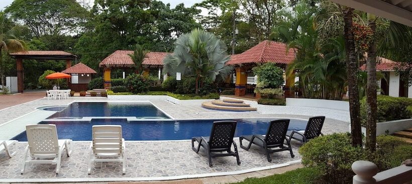 هتل Campestre La Capilla