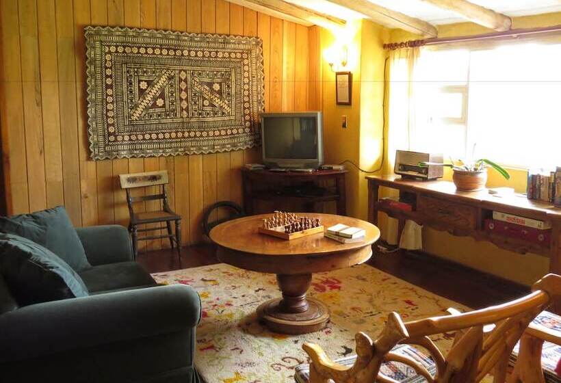 בית מלון כפרי Las Palmeras Inn