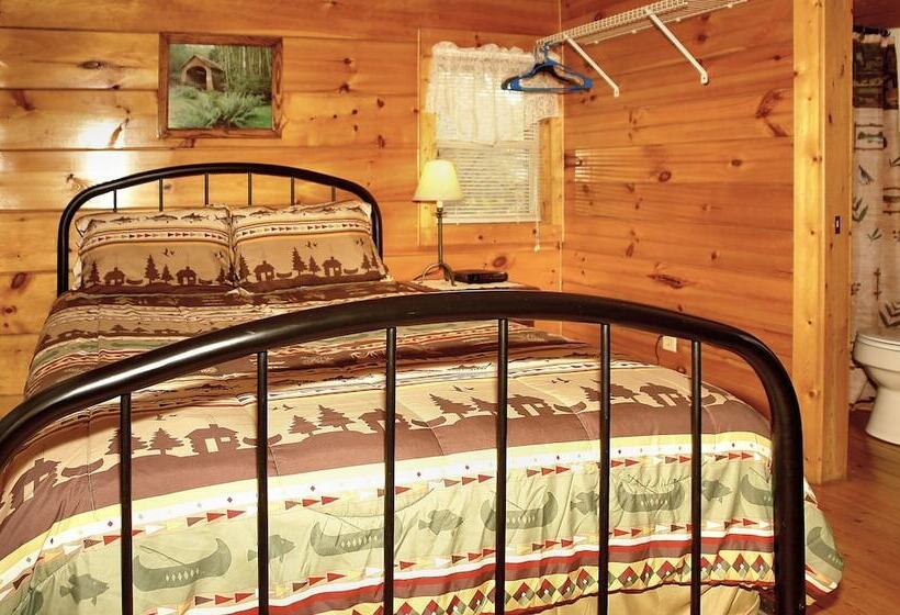 Jon S Pond On Cosby Creek   2 Bedrooms, 2 Baths, Sleeps 6 Cabin By Redawning