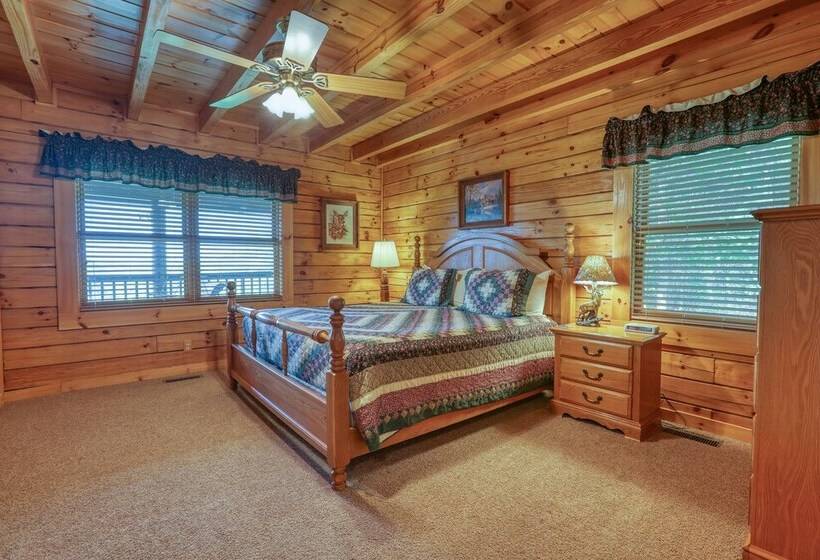 Mountain View   2 Bedrooms, 2 Baths, Sleeps 6 Cabin By Redawning