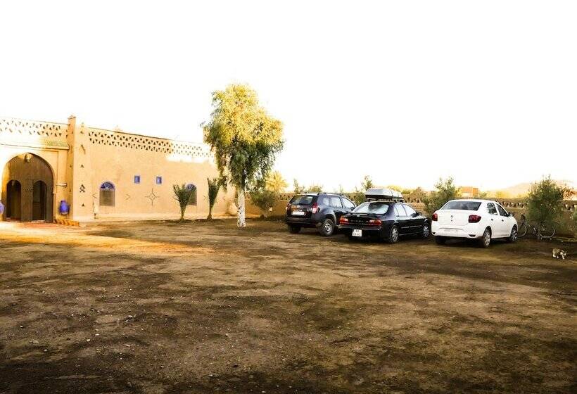 پانسیون Auberge Les Roches