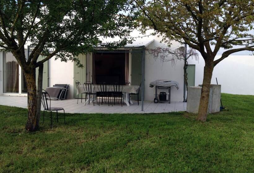 ペンション Gîte Guy