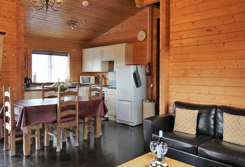 Cherry Lodge