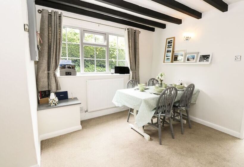 Cobble Cottage