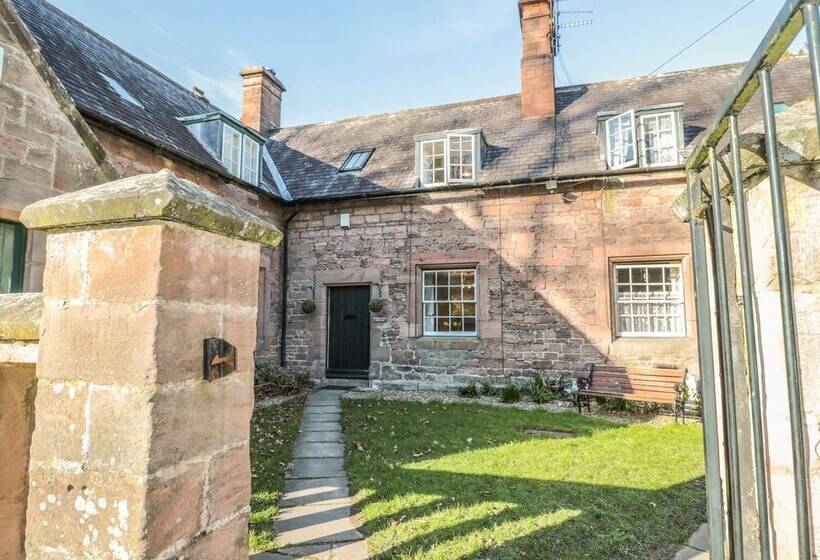 Gamekeepers Cottage