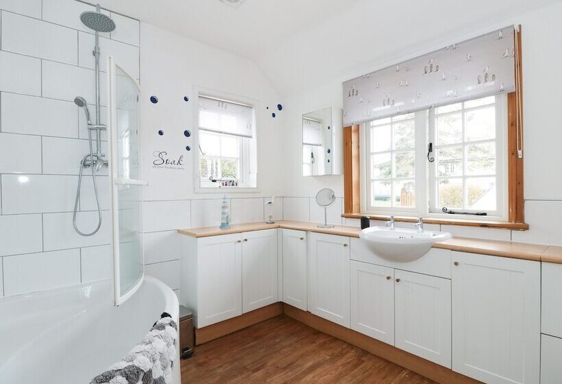 Grange Farm Cottage
