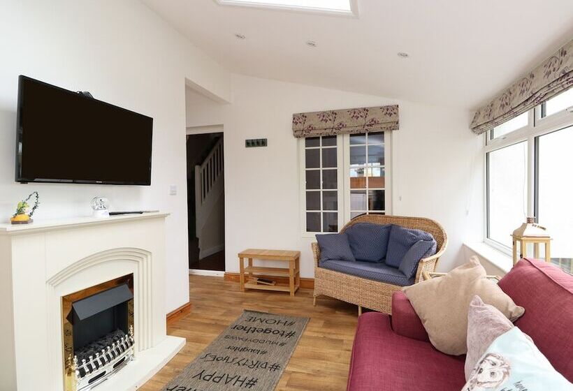 Grange Farm Cottage