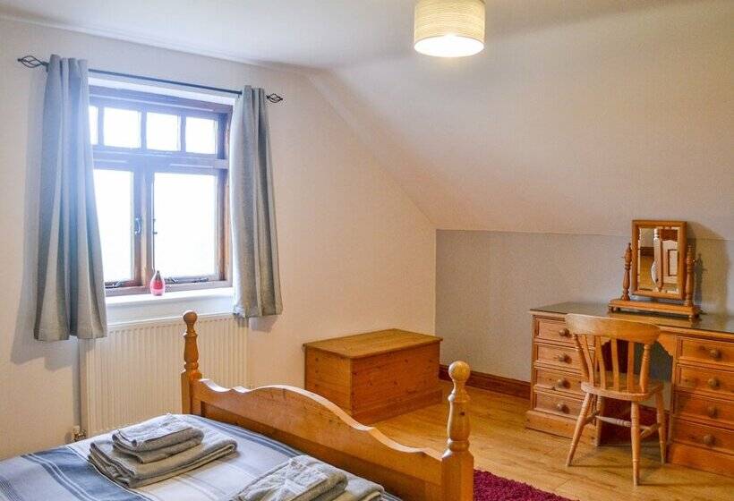 Owl Cottage
