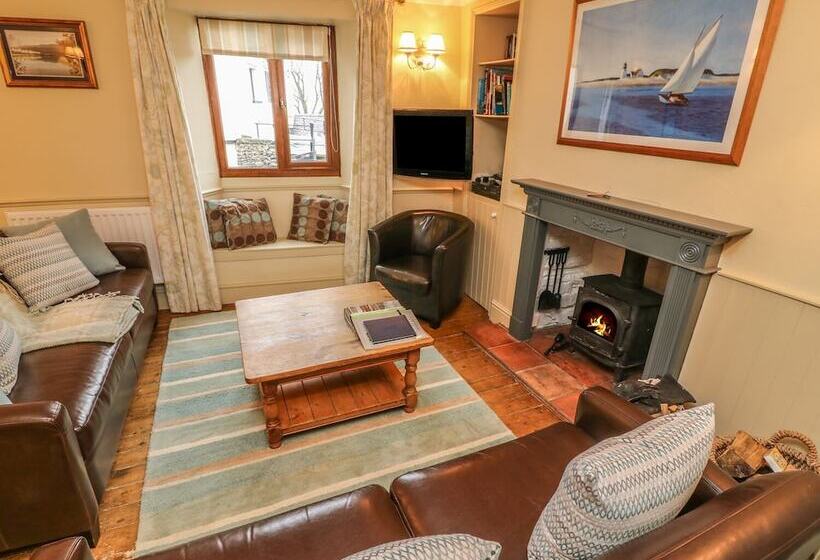 Puddle Duck Cottage