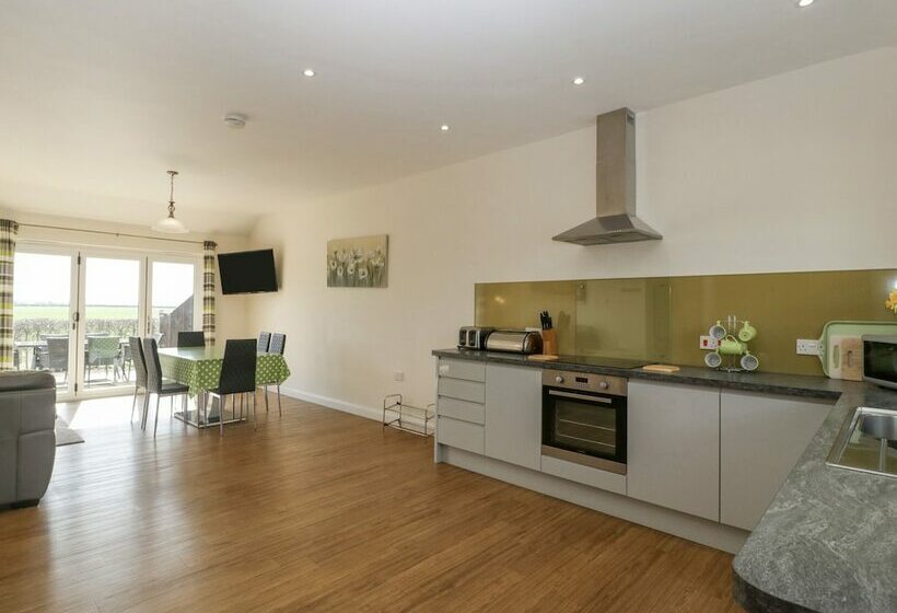 Rectory Farm Lodge