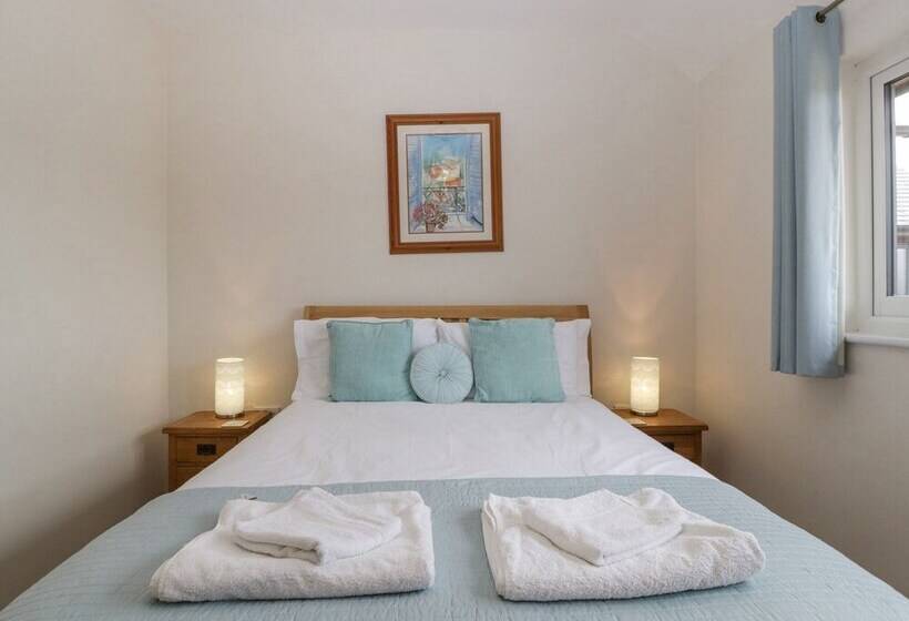 Rectory Farm Lodge