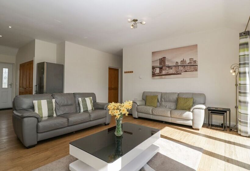 Rectory Farm Lodge