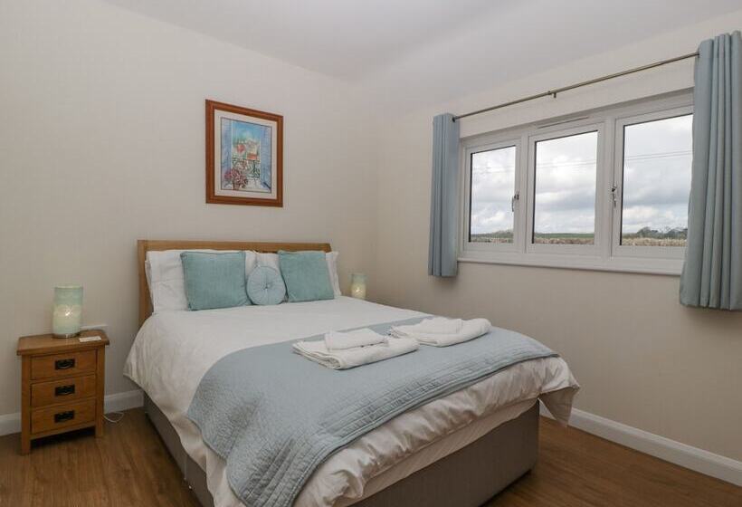 Rectory Farm Lodge