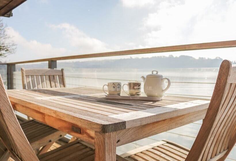 Sandridge Boathouse