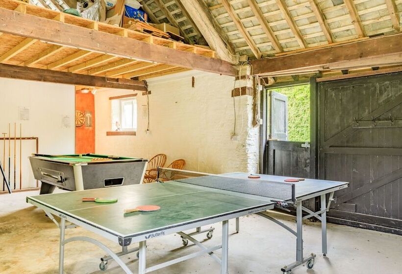 Stable Cottage