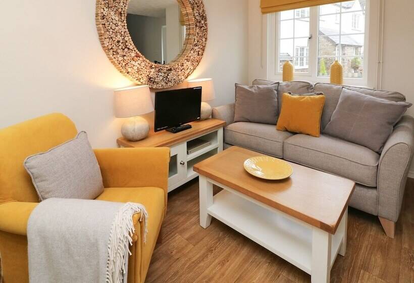 Swallow Cottage