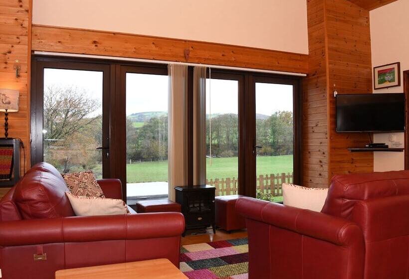 Sycamore Lodge