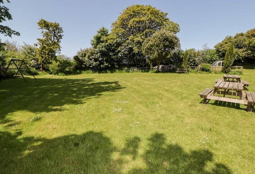 The Old Stable
