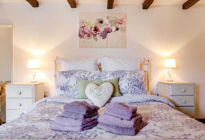 Willow Cottage