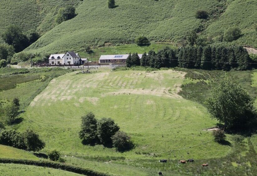 2 Beacon View Barn