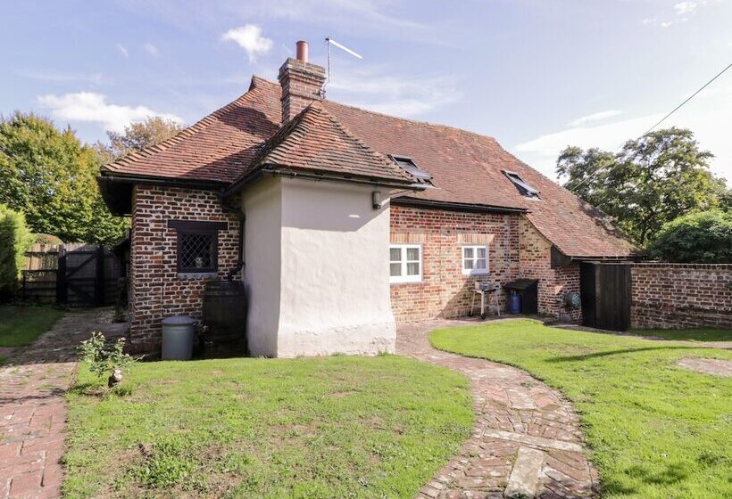 Brew Cottage