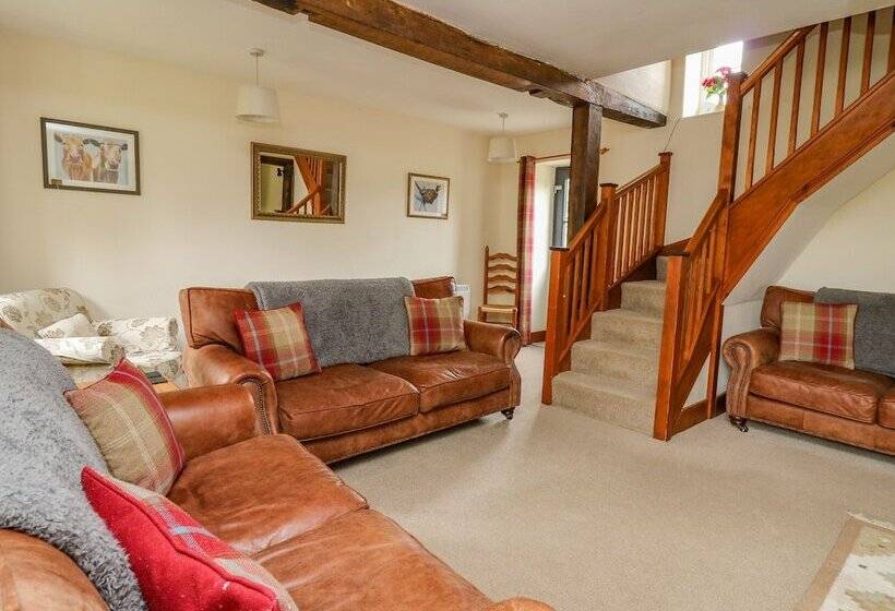 Byrdir Cottage