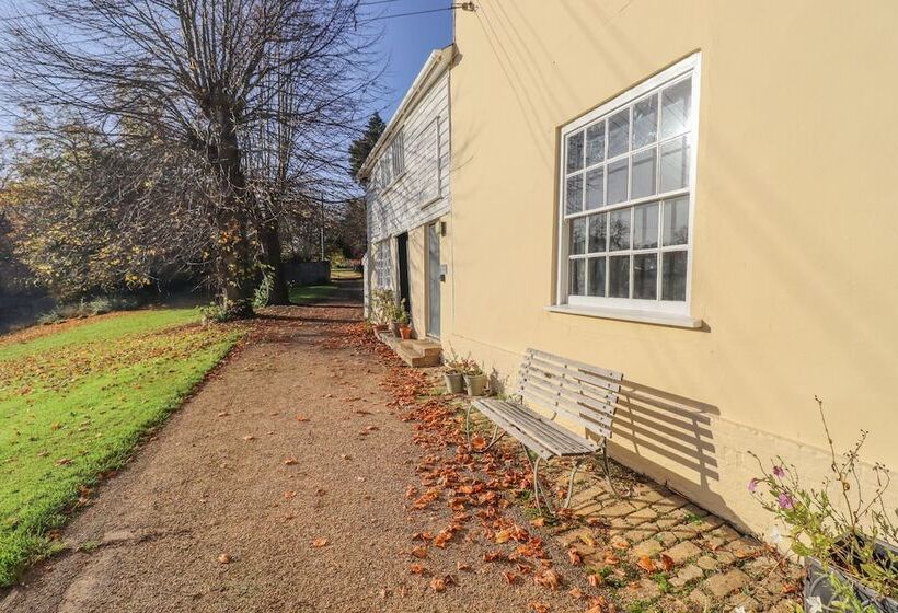 The Garden Flat At Holbecks House