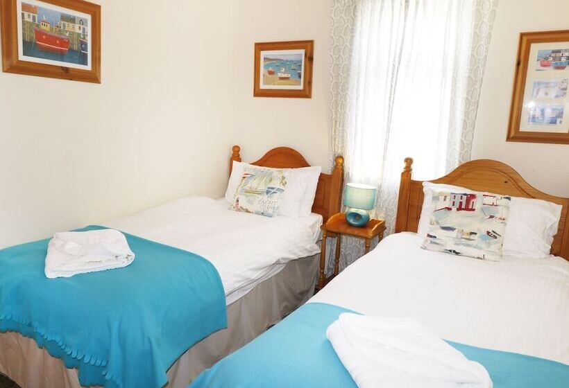 Dartmoor Valley Lodge
