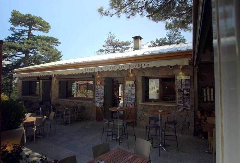 Отель Auberge Du Col De Bavella