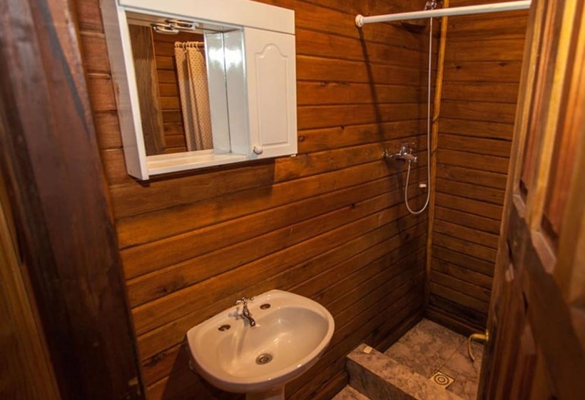 هتل Cabañas Don Charles