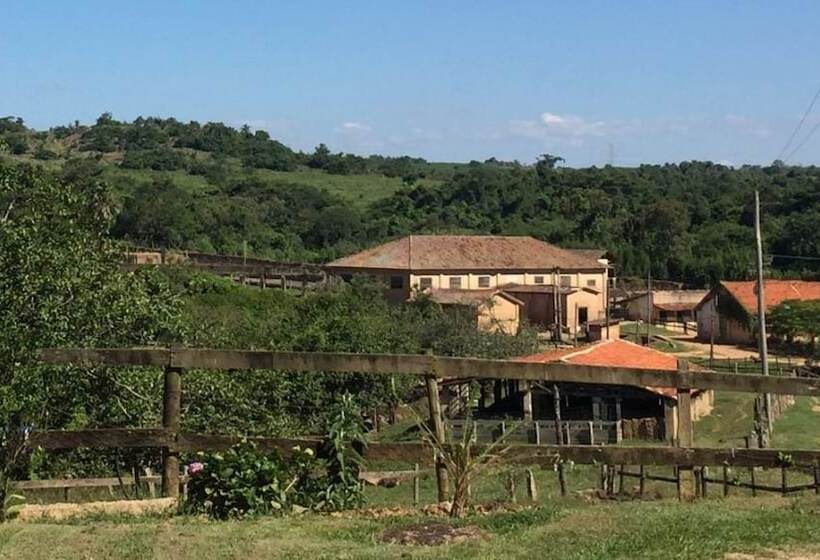 ホテル Fazenda Cana Verde