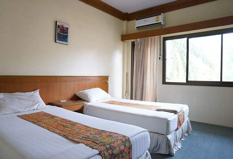 酒店 Kangpheka Resort