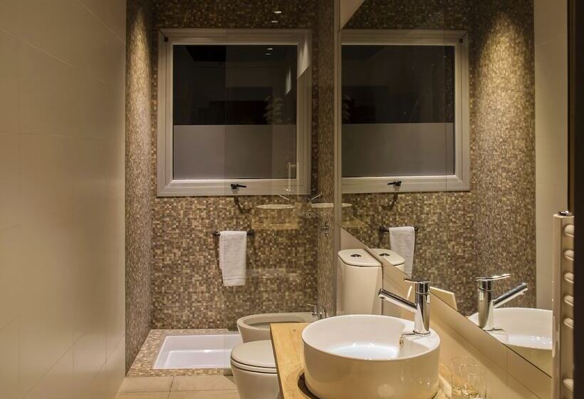 هتل Lodge Rocas Del Plata