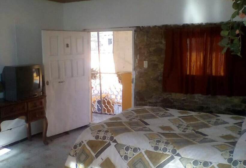 هتل Quinta Puesta Del Sol