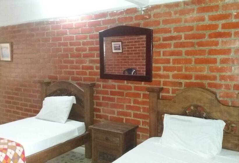 پانسیون Alojamiento Los Guaduales