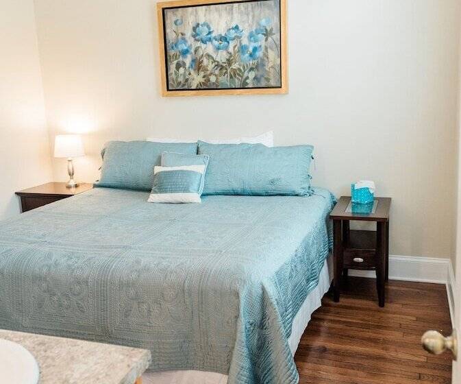 تختخواب و صبحانه Capernaum Lakeside Lodge