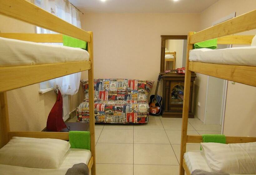 Bed & Breakfast Kamchatka Wild Tours