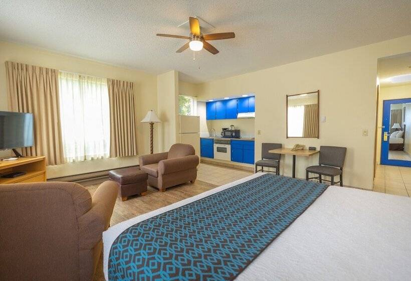 Helgeson Place Hotel & Suites
