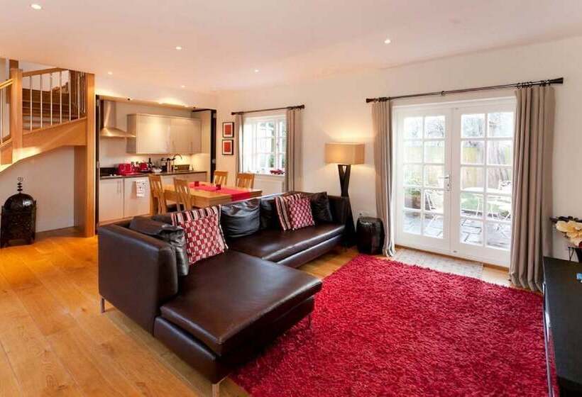 فندق Dbs Serviced Apartments   The Delven