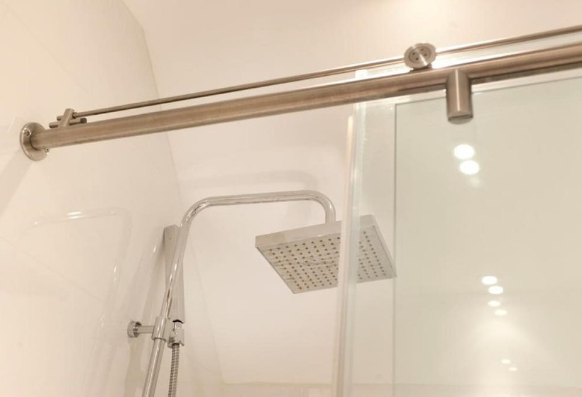 فندق Dbs Serviced Apartments   The Delven