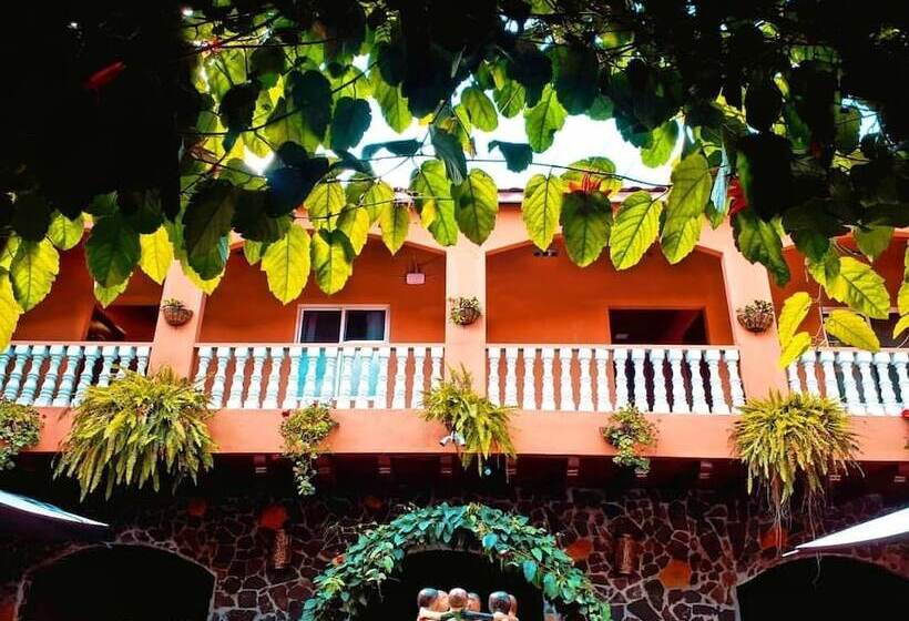 فندق La Serrania