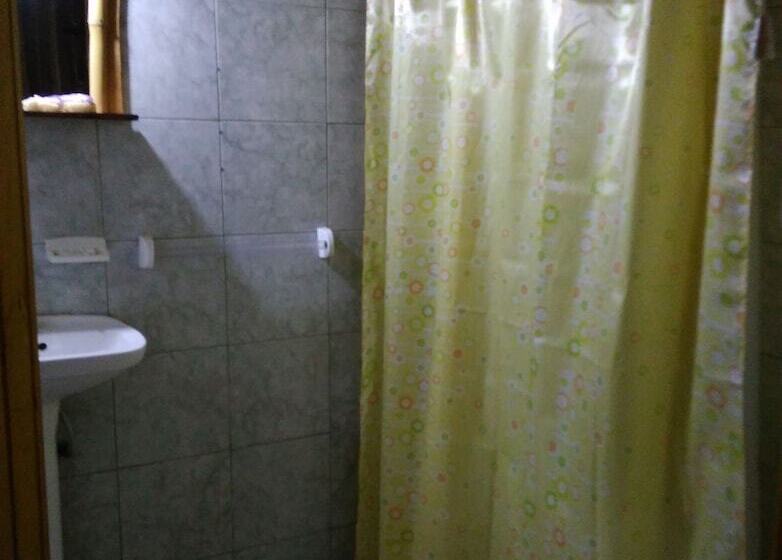 فندق Mocona Guazu