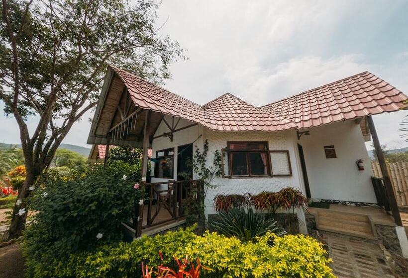 هتل Oceanic Hosteria Y Restaurante