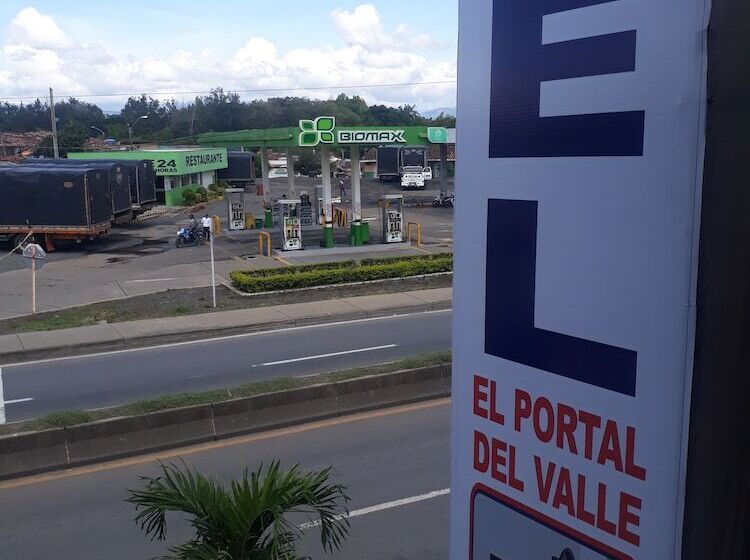 هتل Portal Del Valle