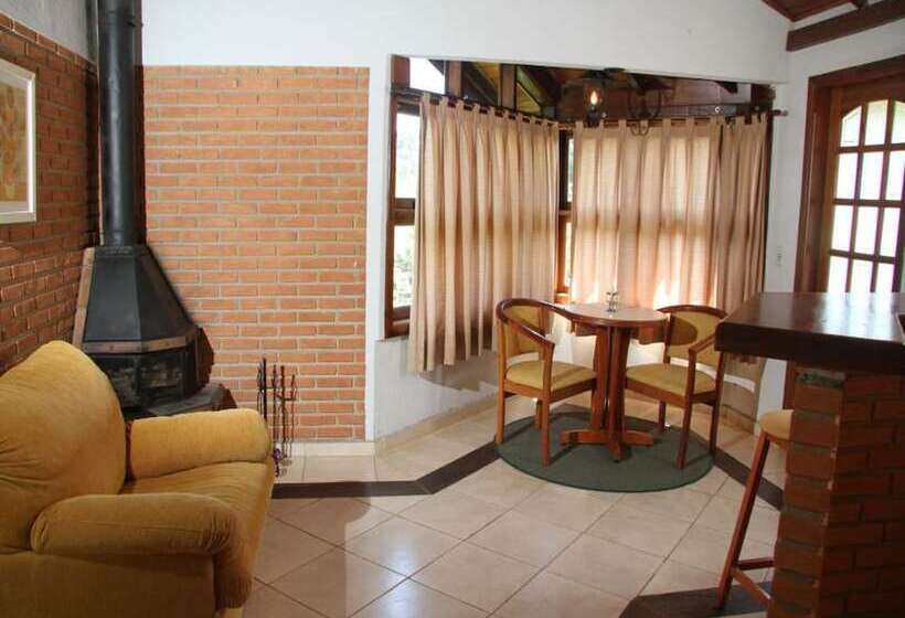 ホテル Pousada La Villa Del Valle