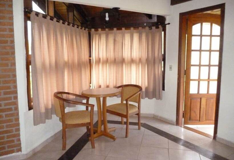ホテル Pousada La Villa Del Valle