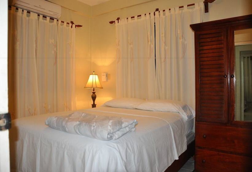 בית מלון כפרי Rainbow