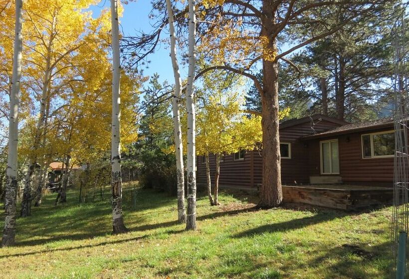 Lazy Elk Retreat   3 Br Cabin