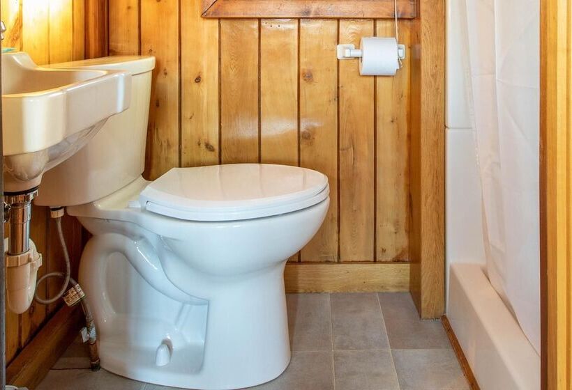 Montfair Resort Farm